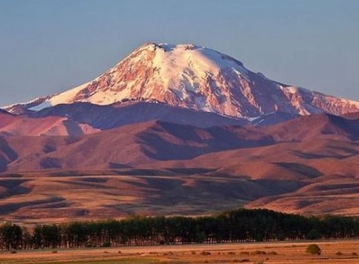 tupungato volcano guided expedition