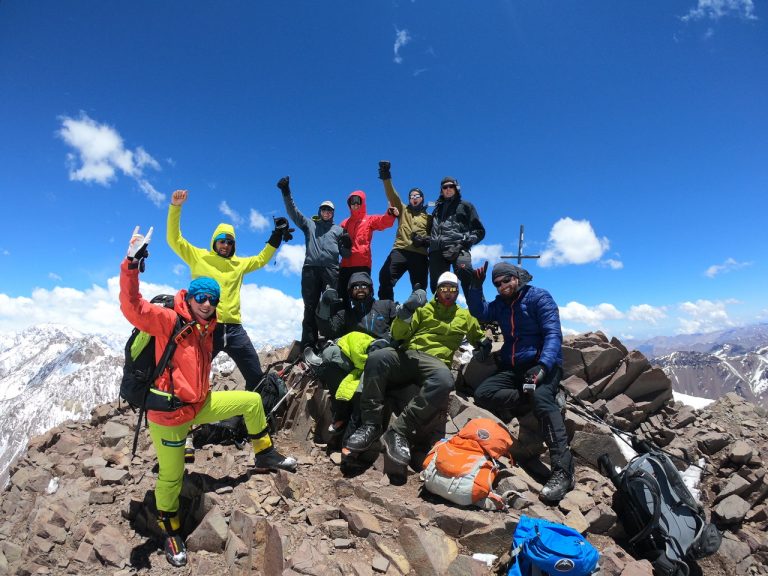 Aconcagua Plaza de Mulas trekking