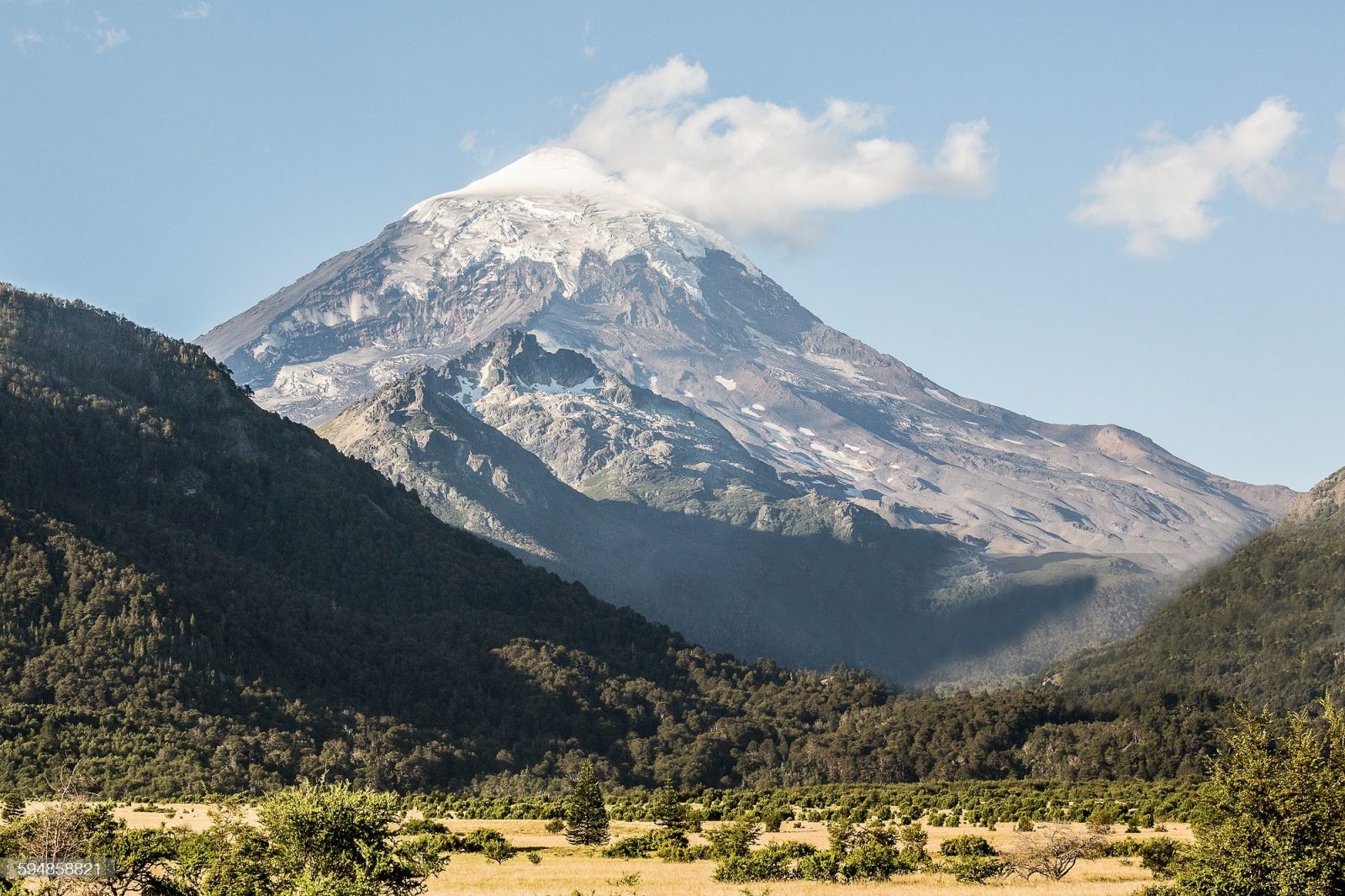 lanin volcano summit